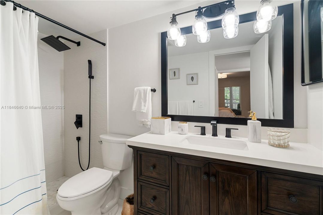 待售: $1,050,000 (3 贝兹, 3 浴室, 1271 平方英尺)