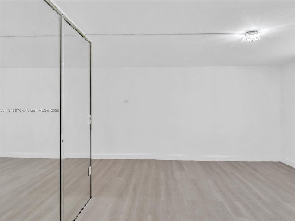 En Venta: $199,900 (2 camas, 2 baños, 1085 Pies cuadrados)