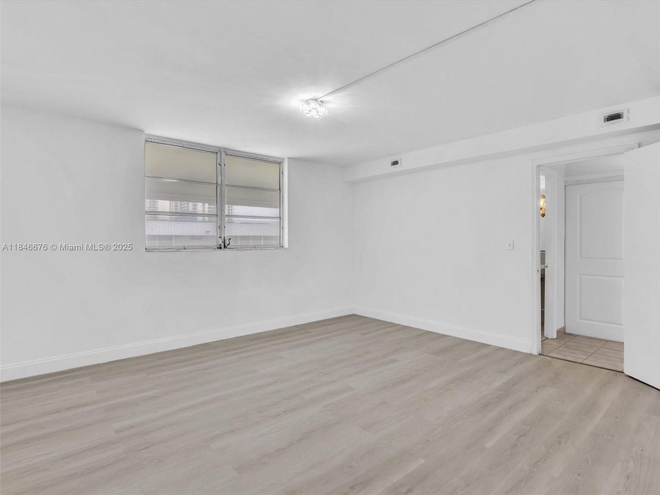 En Venta: $199,900 (2 camas, 2 baños, 1085 Pies cuadrados)