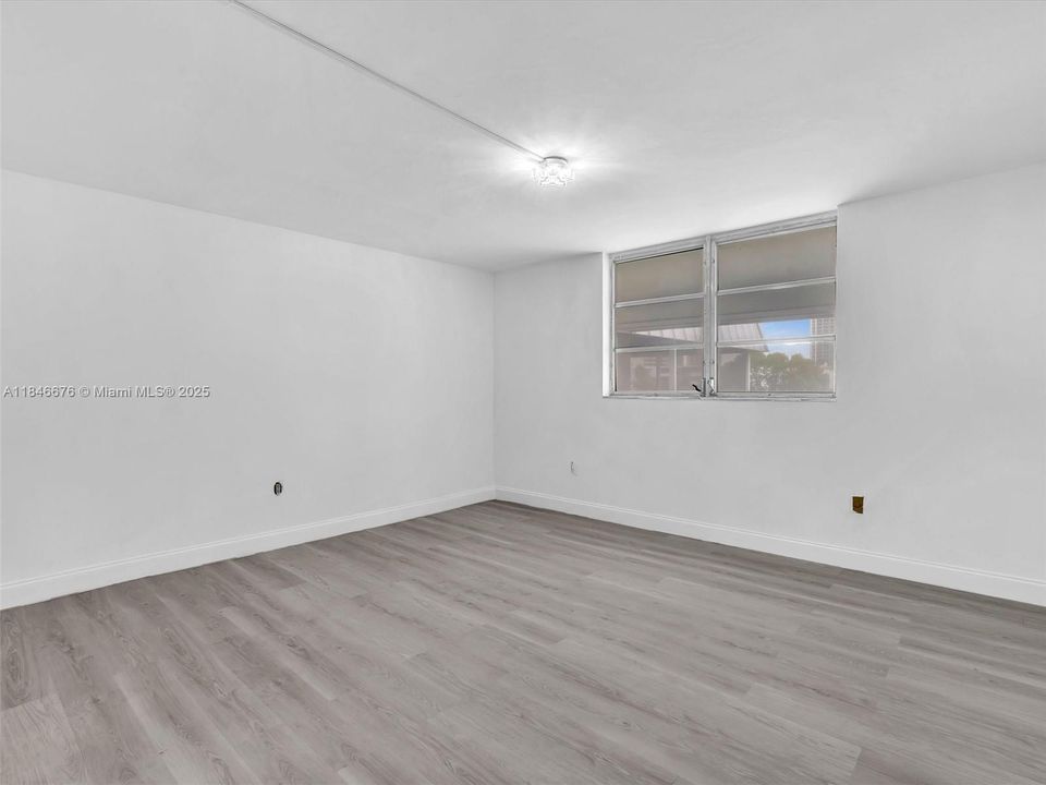 En Venta: $199,900 (2 camas, 2 baños, 1085 Pies cuadrados)