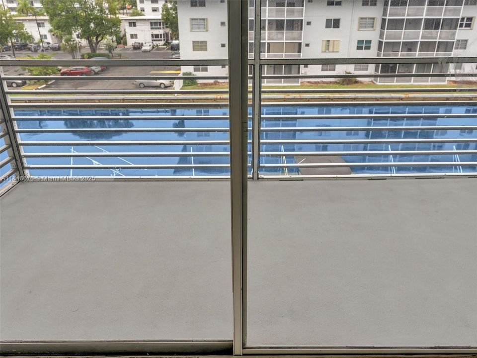 En Venta: $199,900 (2 camas, 2 baños, 1085 Pies cuadrados)