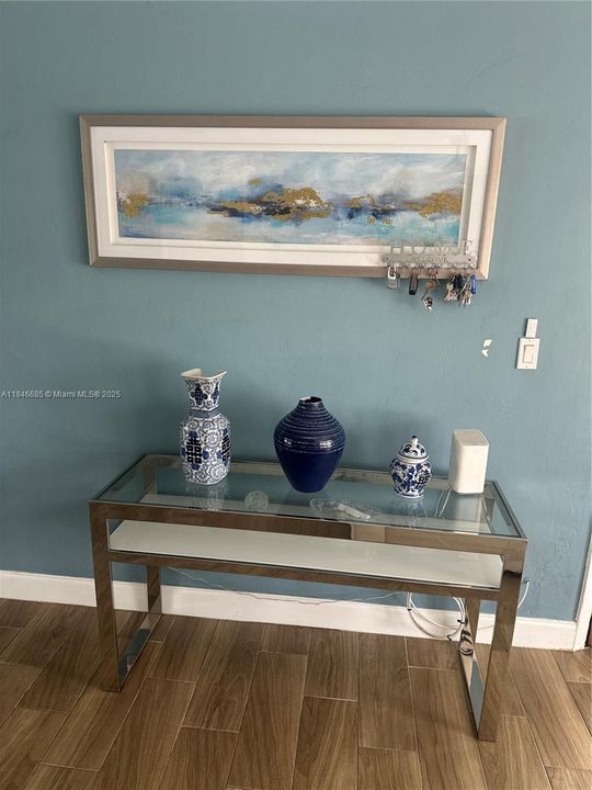 For Sale: $490,000 (5 beds, 3 baths, 2515 Square Feet)