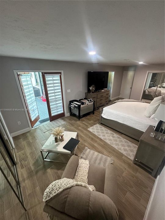 For Sale: $490,000 (5 beds, 3 baths, 2515 Square Feet)