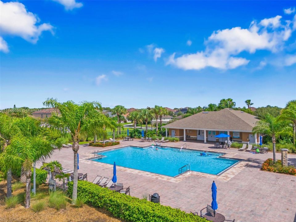 Active With Contract: $300,000 (3 beds, 2 baths, 0 Square Feet)