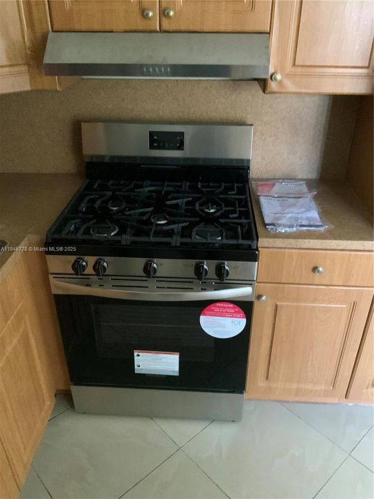 For Sale: $610,000 (0 beds, 0 baths, 1627 Square Feet)