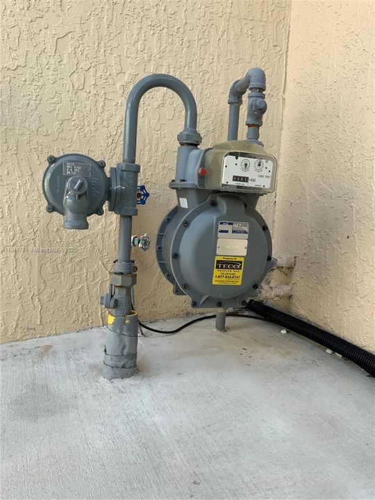 For Sale: $610,000 (0 beds, 0 baths, 1627 Square Feet)