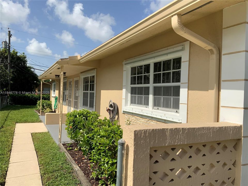 For Sale: $610,000 (0 beds, 0 baths, 1627 Square Feet)