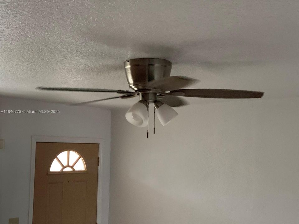 For Sale: $610,000 (0 beds, 0 baths, 1627 Square Feet)