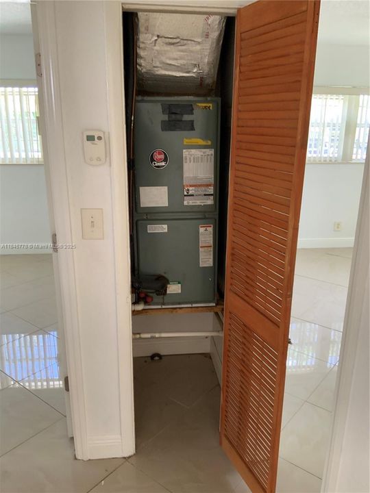 For Sale: $610,000 (0 beds, 0 baths, 1627 Square Feet)