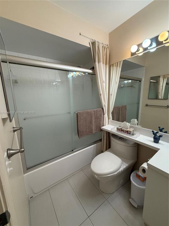 待售: $249,000 (2 贝兹, 2 浴室, 1128 平方英尺)