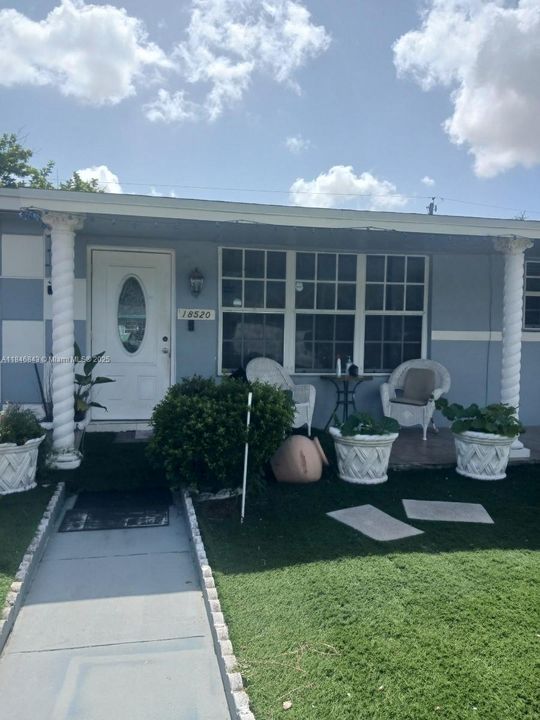 Recently Rented: $1,000 (1 beds, 1 baths, 400 Square Feet)