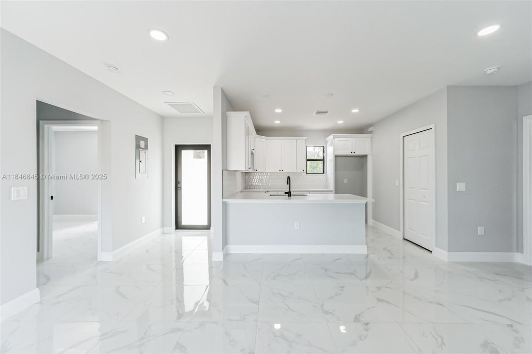 Recently Sold: $249,900 (3 beds, 2 baths, 0 Square Feet)