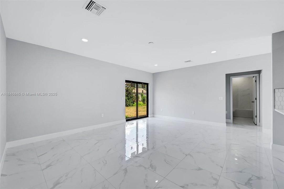 Recently Sold: $249,900 (3 beds, 2 baths, 0 Square Feet)