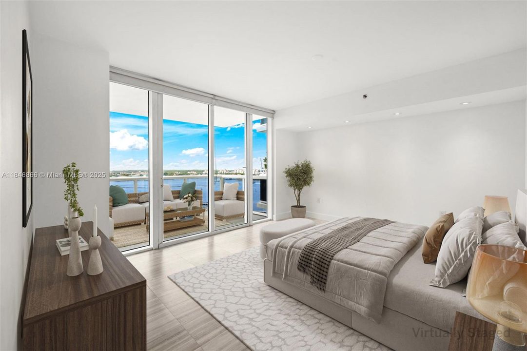 For Sale: $2,800,000 (2 beds, 2 baths, 1600 Square Feet)