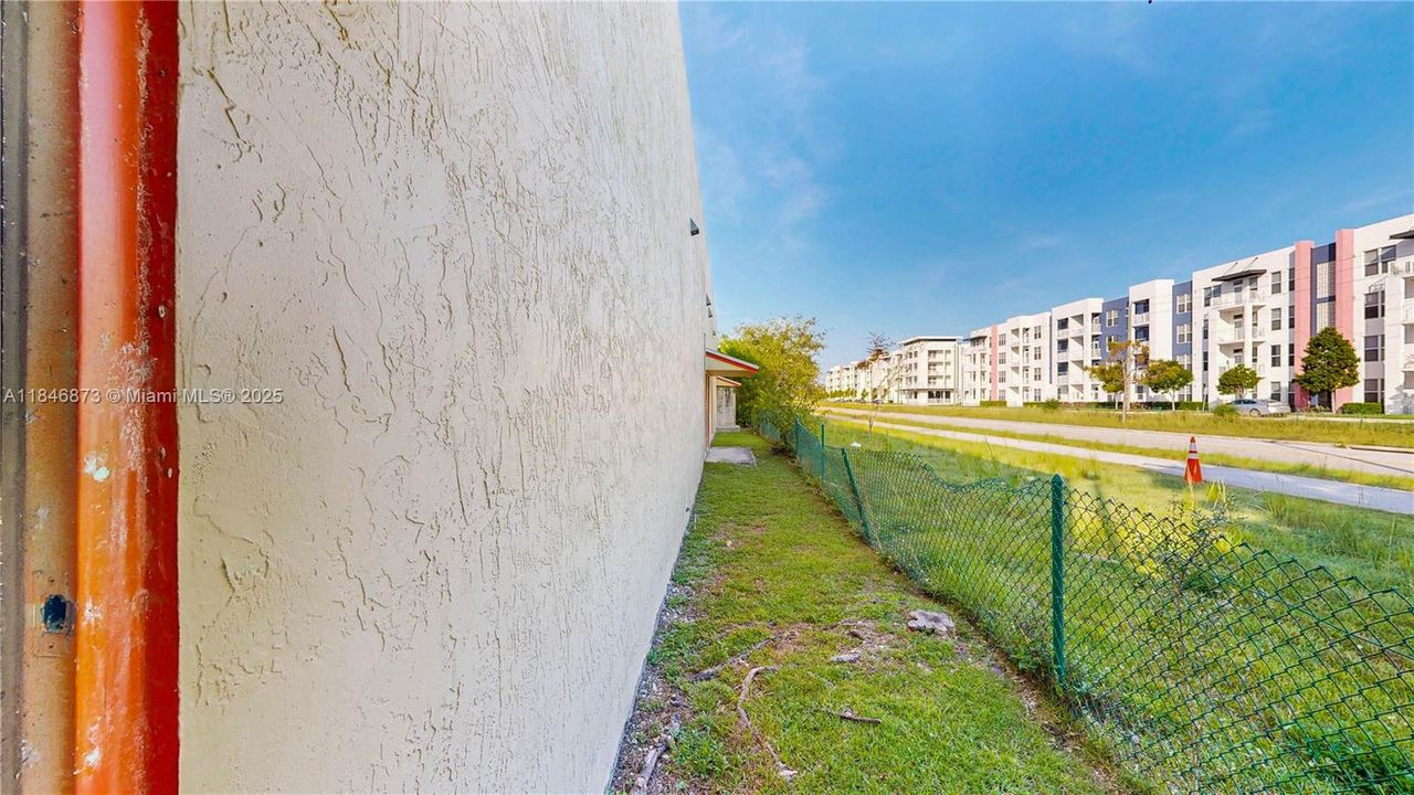 For Sale: $2,999,900 (0 beds, 0 baths, 0 Square Feet)