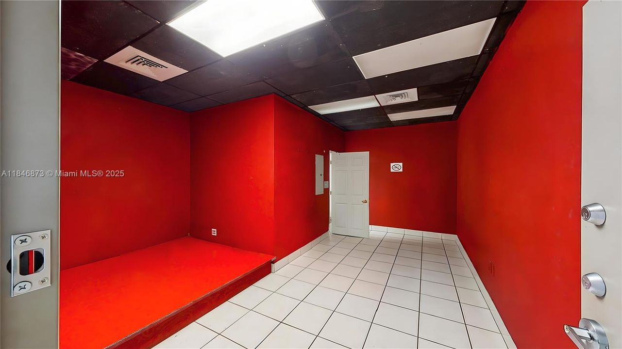 For Sale: $2,999,900 (0 beds, 0 baths, 0 Square Feet)