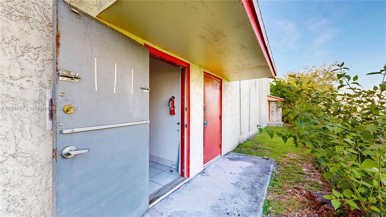 For Sale: $2,999,900 (0 beds, 0 baths, 0 Square Feet)