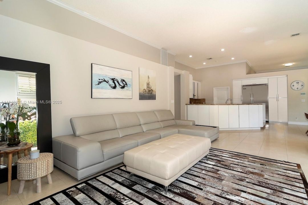 Active With Contract: $1,390,000 (5 beds, 3 baths, 3107 Square Feet)