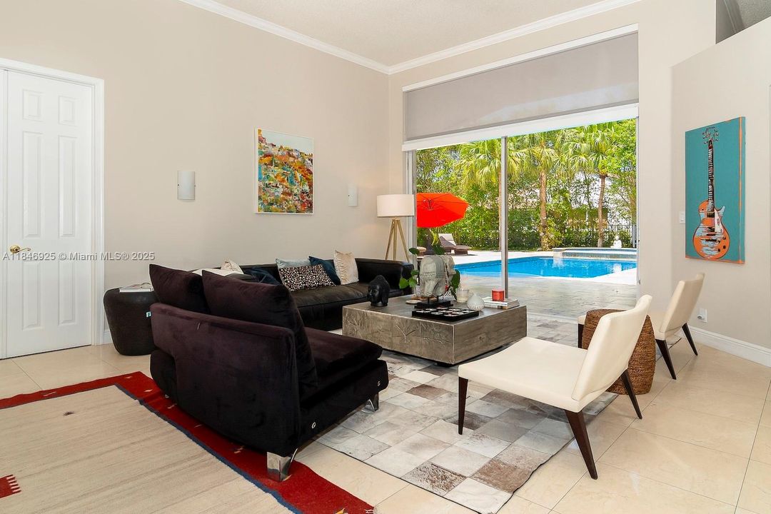 Active With Contract: $1,390,000 (5 beds, 3 baths, 3107 Square Feet)