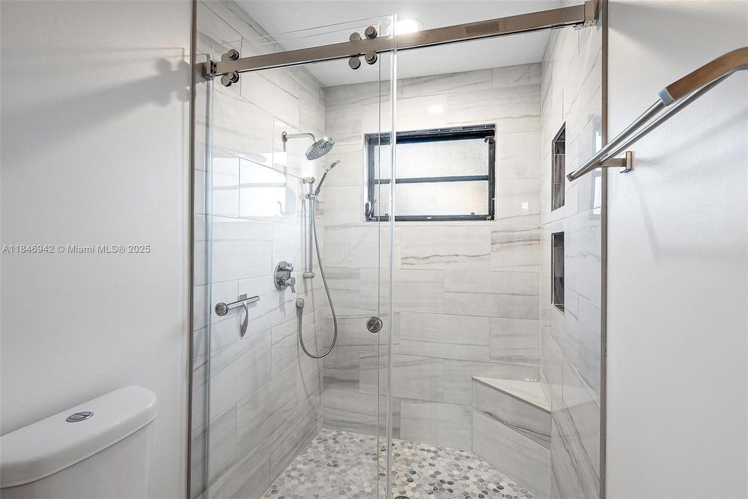 For Sale: $3,199,900 (4 beds, 2 baths, 2357 Square Feet)