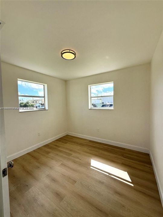 Recently Sold: $625,000 (0 beds, 0 baths, 1325 Square Feet)