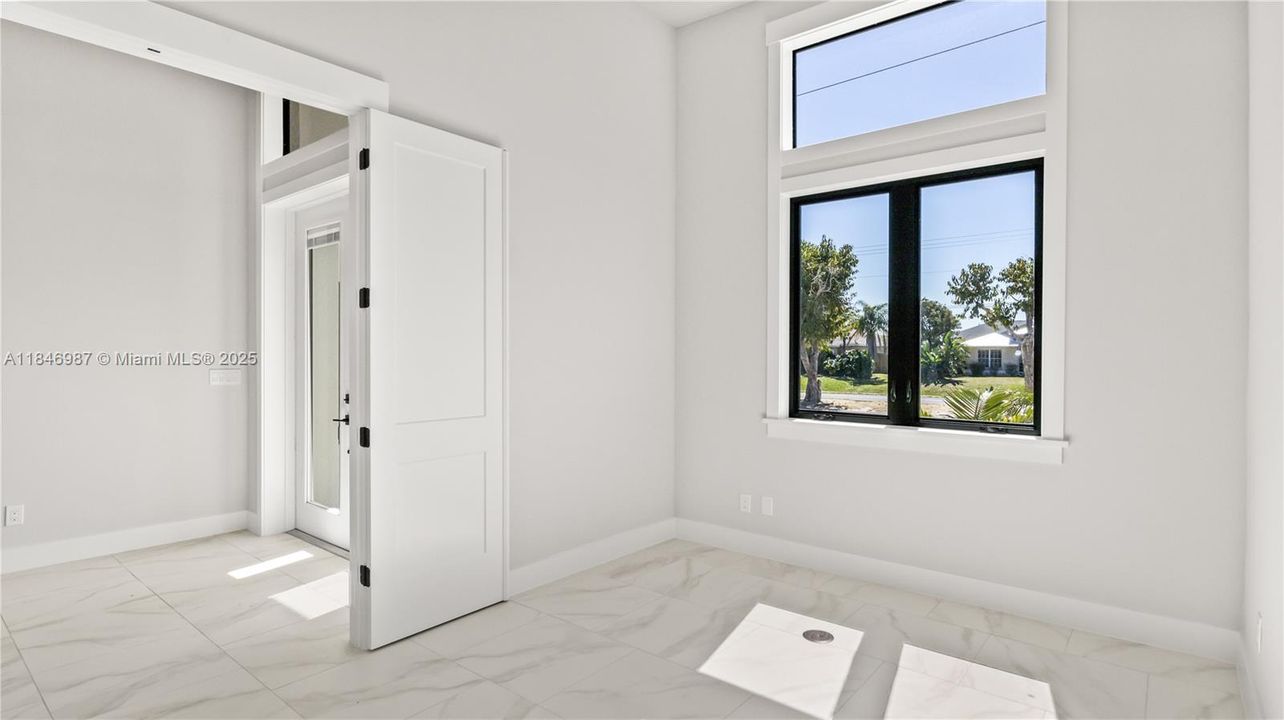 For Sale: $1,794,000 (4 beds, 4 baths, 3422 Square Feet)