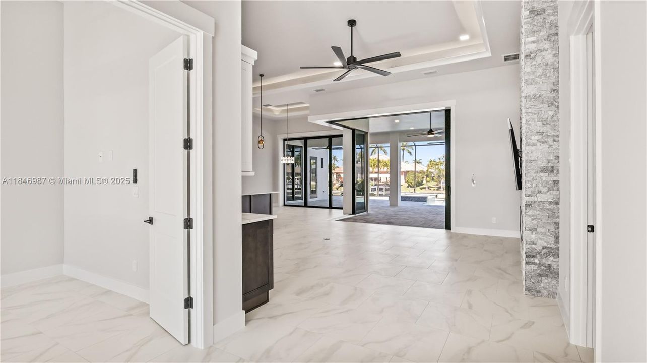 For Sale: $1,794,000 (4 beds, 4 baths, 3422 Square Feet)