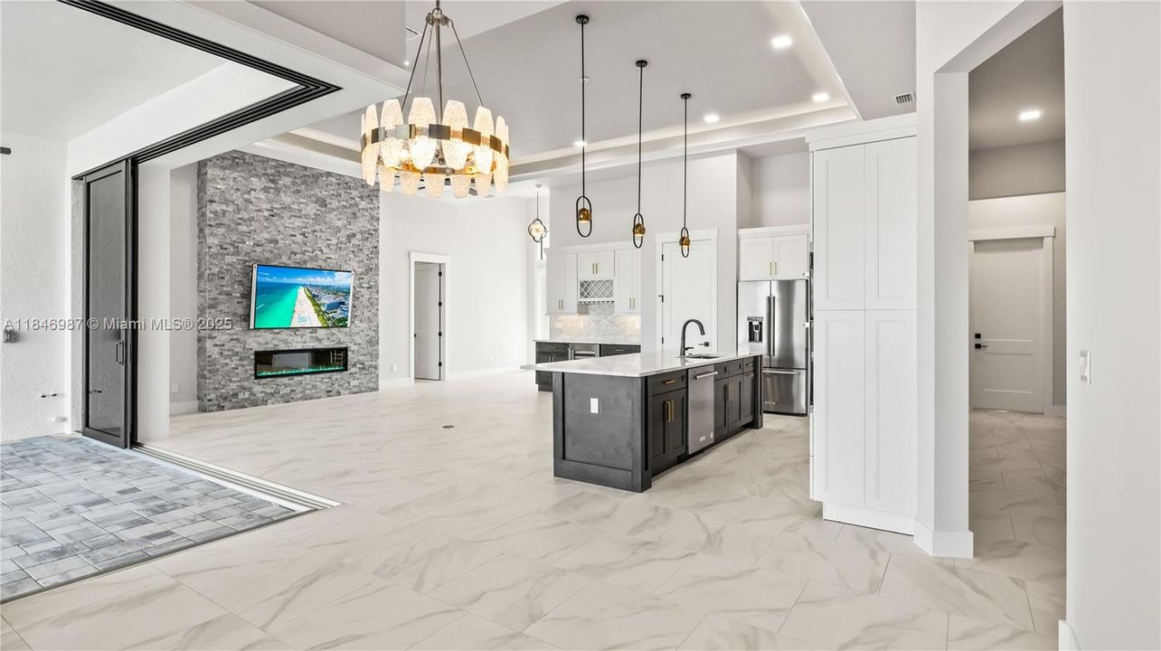 For Sale: $1,794,000 (4 beds, 4 baths, 3422 Square Feet)