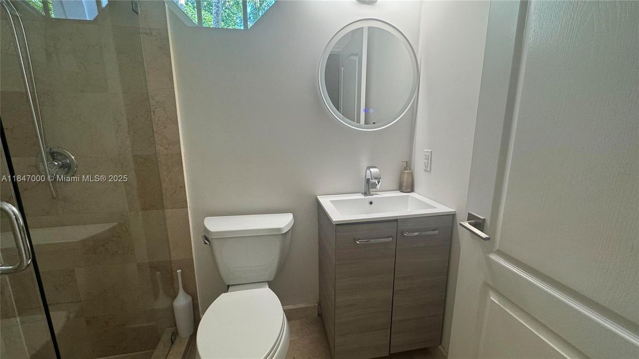 Recientemente alquilado: $13,800 (4 camas, 4 baños, 2689 Pies cuadrados)