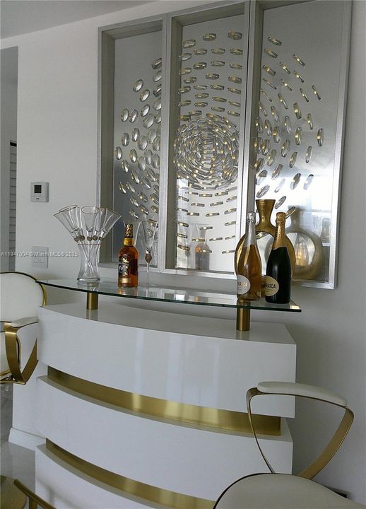 На продажу: $577,000 (2 спален, 2 ванн, 1020 Квадратных фут)