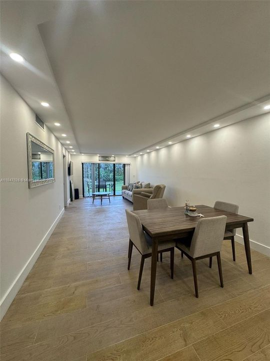 待售: $435,000 (2 贝兹, 2 浴室, 1197 平方英尺)