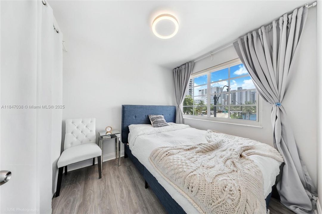 Недавно продано: $450,000 (2 спален, 2 ванн, 850 Квадратных фут)