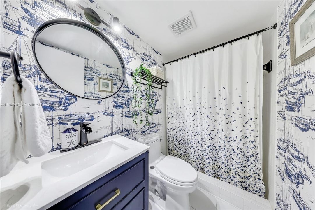 Недавно продано: $450,000 (2 спален, 2 ванн, 850 Квадратных фут)