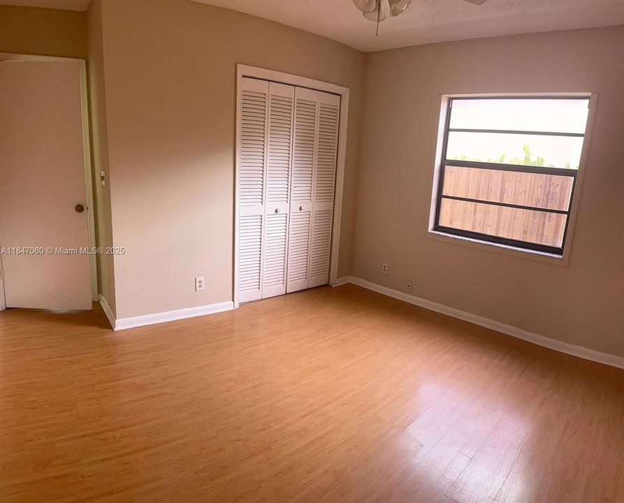 Recientemente alquilado: $2,900 (3 camas, 2 baños, 1266 Pies cuadrados)