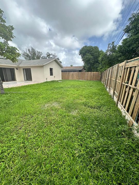 Recientemente alquilado: $2,900 (3 camas, 2 baños, 1266 Pies cuadrados)