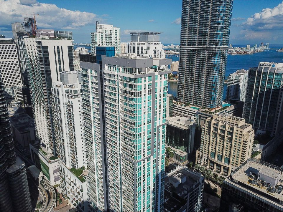 Recientemente alquilado: $5,500 (2 camas, 2 baños, 1134 Pies cuadrados)