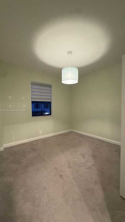 Недавно продано: $455,000 (3 спален, 2 ванн, 1832 Квадратных фут)