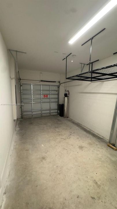 Недавно продано: $455,000 (3 спален, 2 ванн, 1832 Квадратных фут)