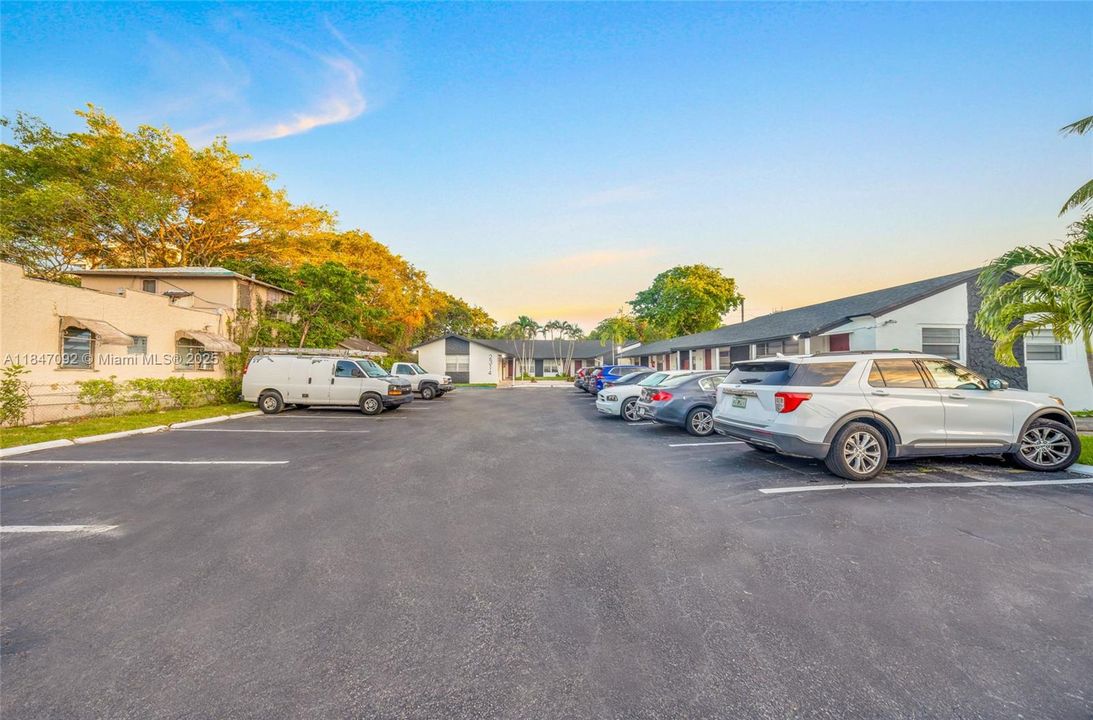 Active With Contract: $2,900,000 (0 beds, 0 baths, 7632 Square Feet)