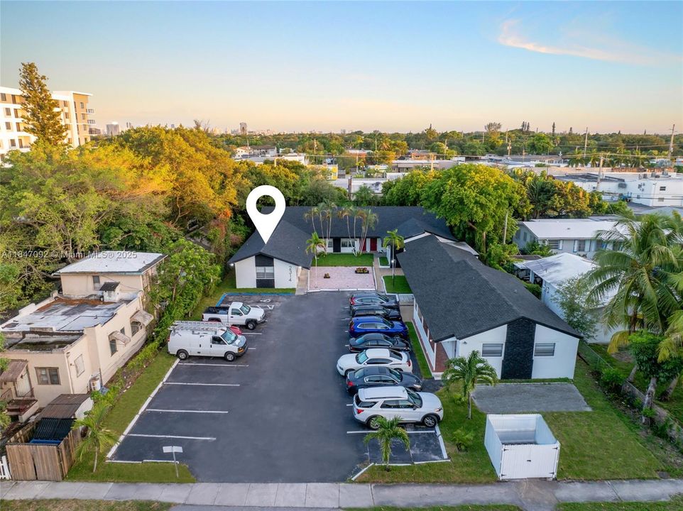 Active With Contract: $2,900,000 (0 beds, 0 baths, 7632 Square Feet)