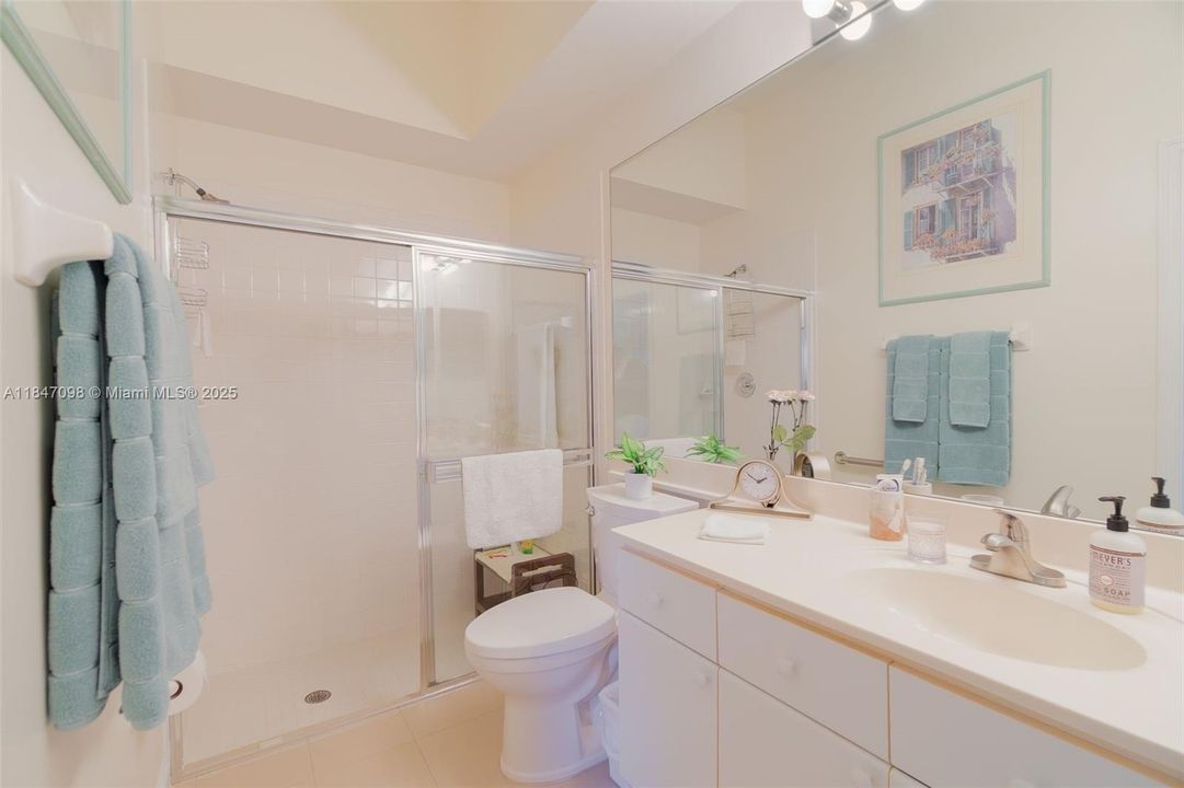 For Sale: $849,500 (3 beds, 3 baths, 2032 Square Feet)