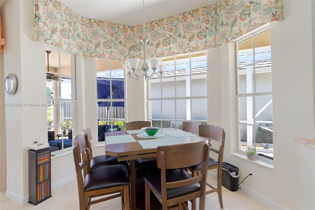 For Sale: $849,500 (3 beds, 3 baths, 2032 Square Feet)