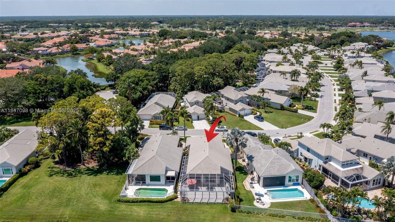 For Sale: $849,500 (3 beds, 3 baths, 2032 Square Feet)