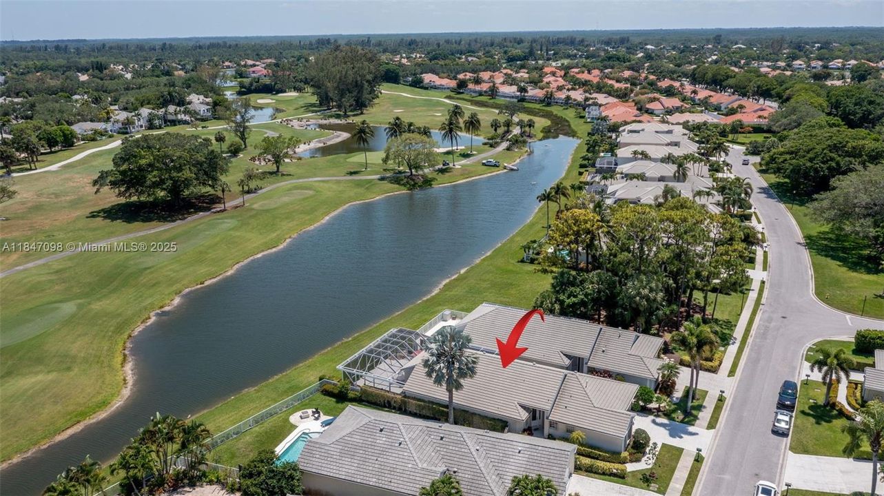 For Sale: $849,500 (3 beds, 3 baths, 2032 Square Feet)