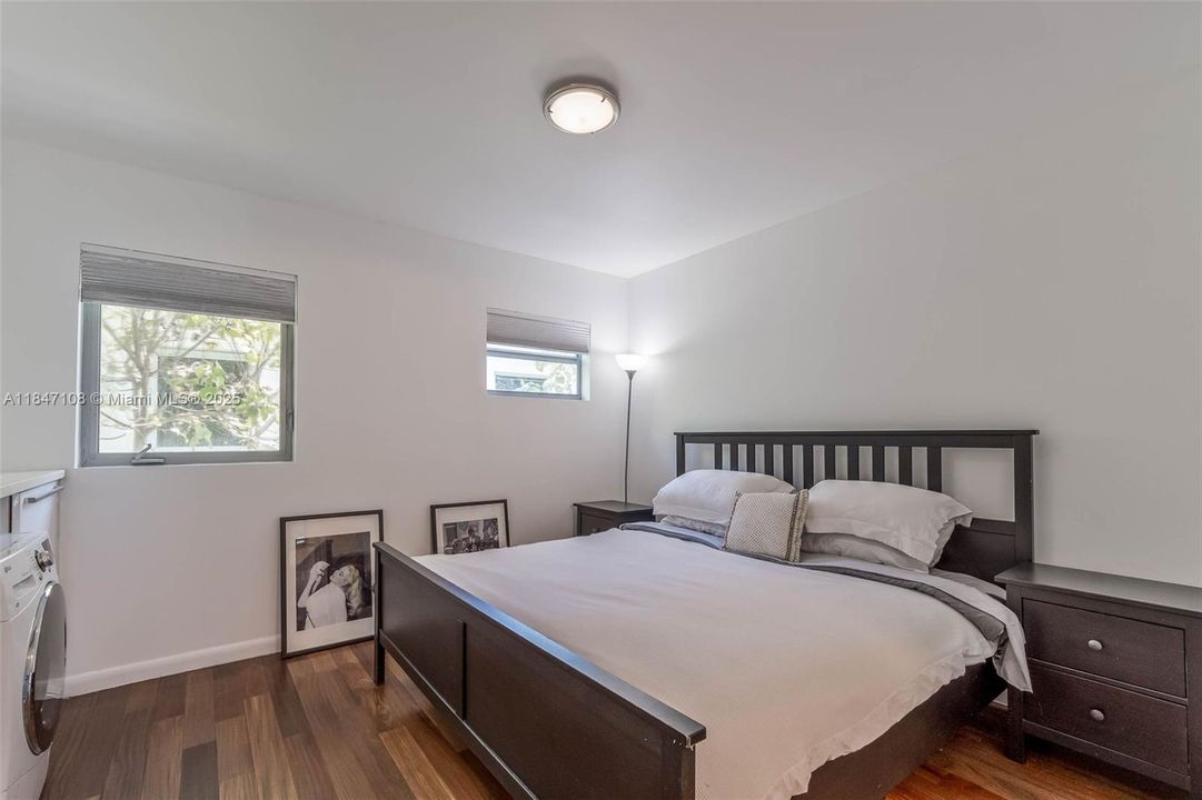 Recently Sold: $225,000 (1 beds, 1 baths, 436 Square Feet)