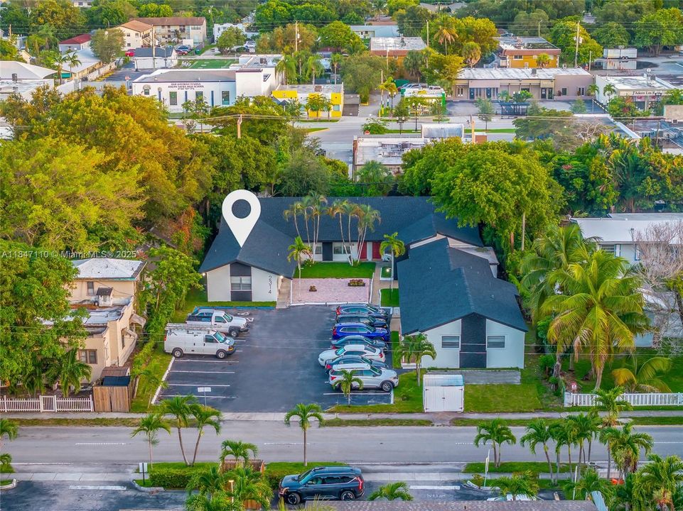 合同活跃: $2,900,000 (0 贝兹, 0 浴室, 0 平方英尺)