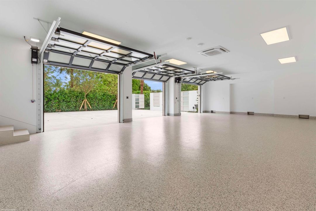 2914 N Flagler Dr 136