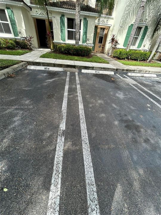 En Venta: $355,000 (3 camas, 3 baños, 1428 Pies cuadrados)