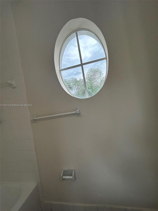 En Venta: $355,000 (3 camas, 3 baños, 1428 Pies cuadrados)