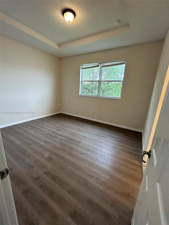 En Venta: $355,000 (3 camas, 3 baños, 1428 Pies cuadrados)